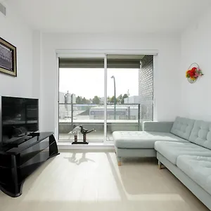 Apartment Cozy 2-bedroom In, Vancouver