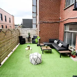 M11 Modern Comfy Wac In Plateaumile-end Montreal