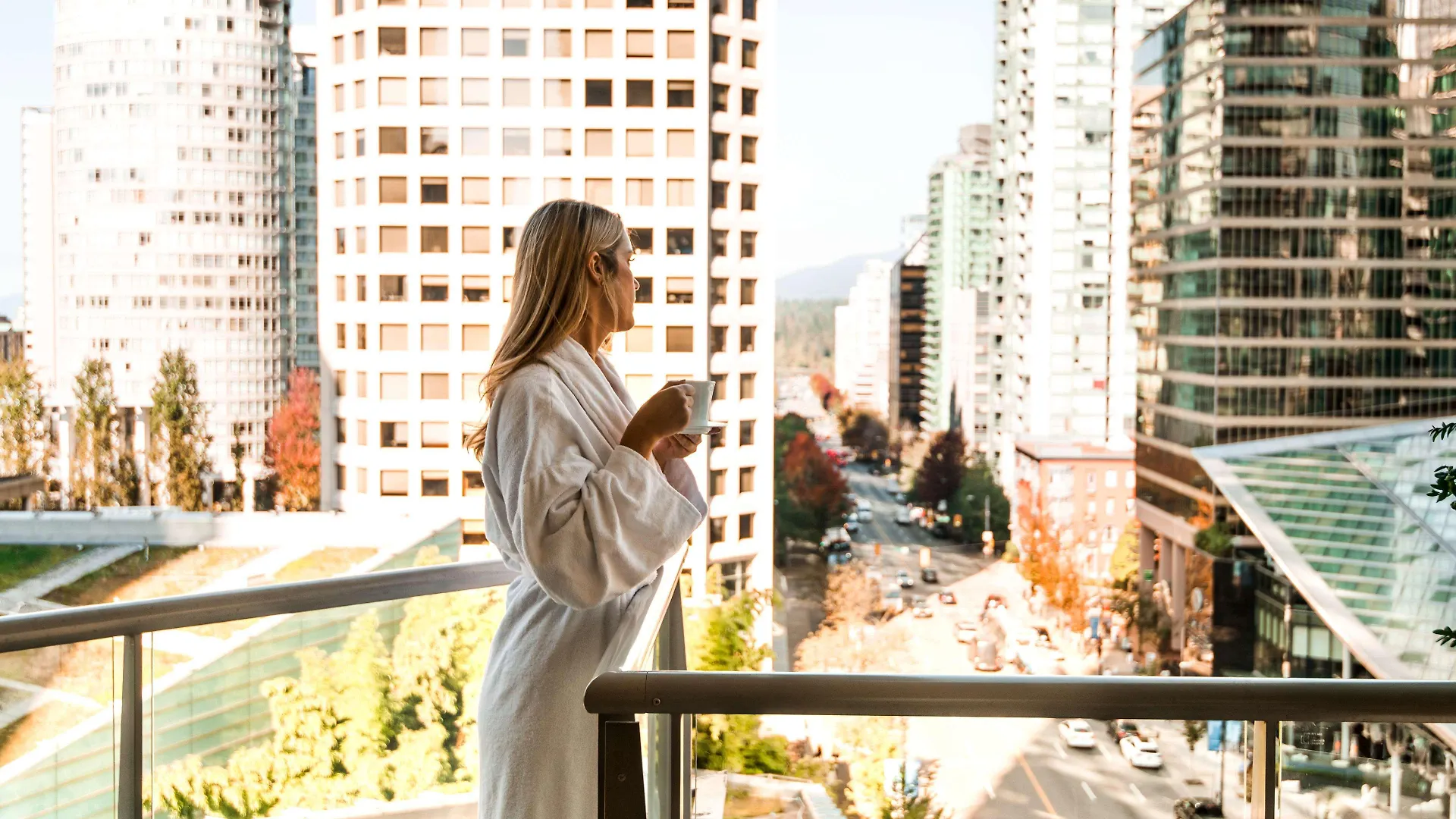 Shangri-La Vancouver 5*,