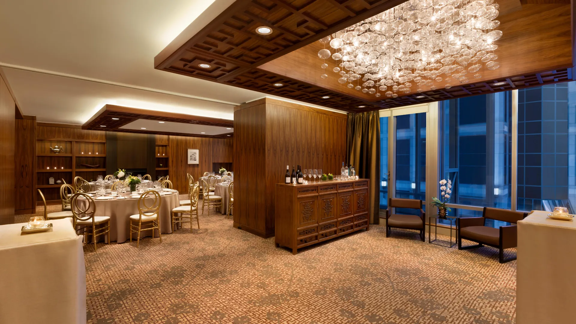 ***** Hotel Shangri-La Vancouver Canada